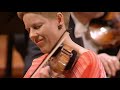 Capture de la vidéo Schumann: Violin Concerto In D Minor - Isabelle Faust /Juraj Valcuha /Rai Symphony Orchestra