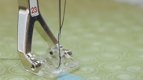 Tutorial: how to use the BERNINA appliqué foot no. 23