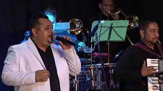 Hector Hernández y Orquesta - Paso la vida pensando