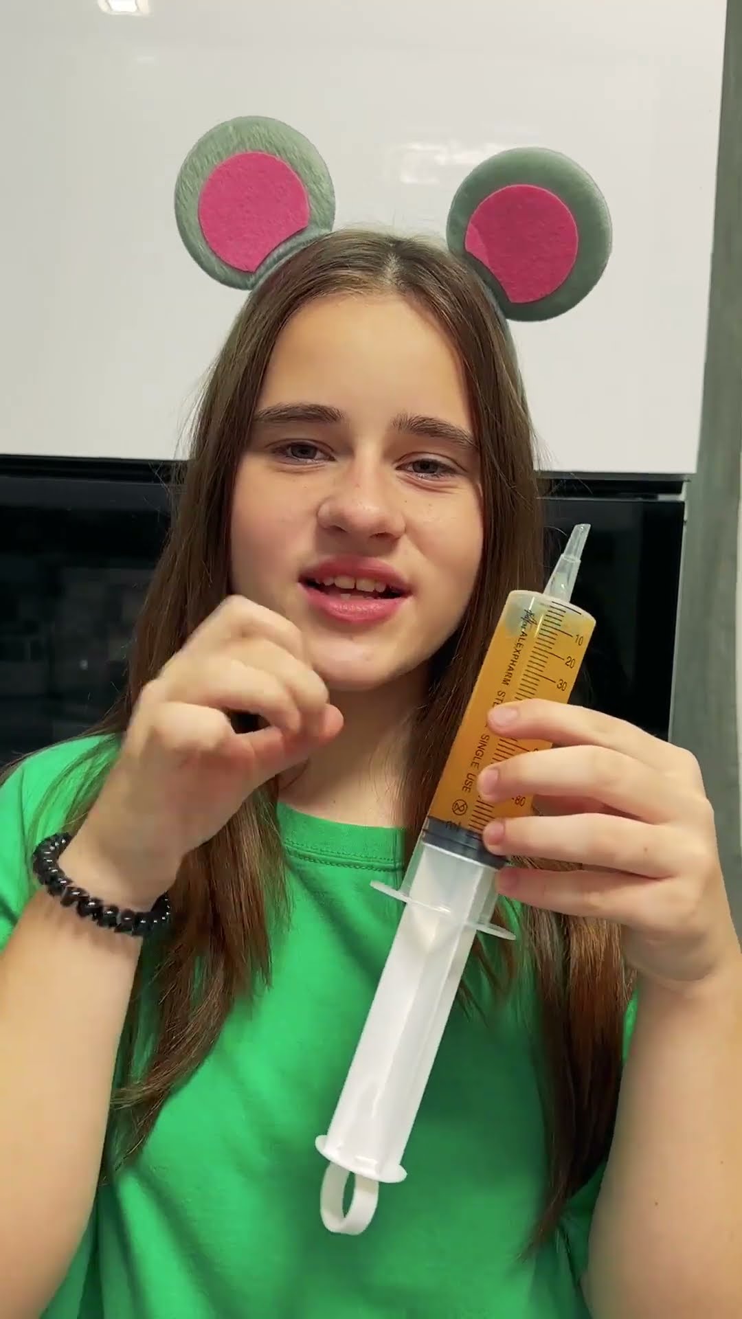 comedy: ?dad afraid injection?❤️?