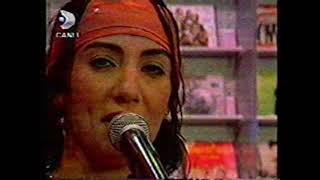 Özlem Tekin - Duvaksız Gelin Yaz Rüzgarı 2000