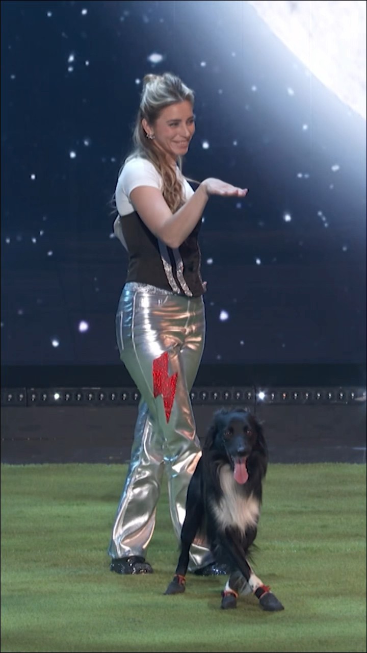This dancing dog is adorable ?