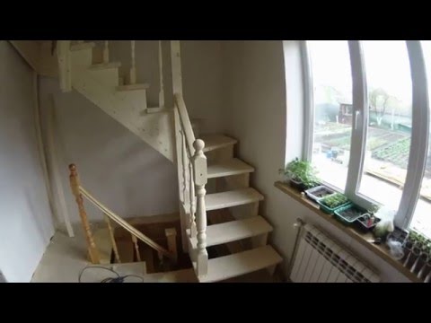 Дизайн лестницы на мансарду в доме