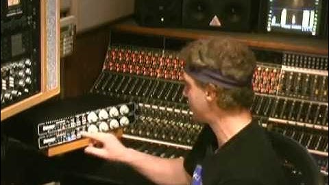 Dave Derr Distressor Demo - British Mode of the EL8-X (part 2)