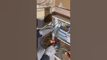 Glasgow Rewires Electricians - Hager Consumer Unit #glasgow #rewire #electrician #knipextools #short