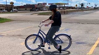 Teaching my girlfriend how to ride a bike