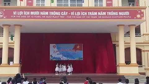 Múa lời ru của cô