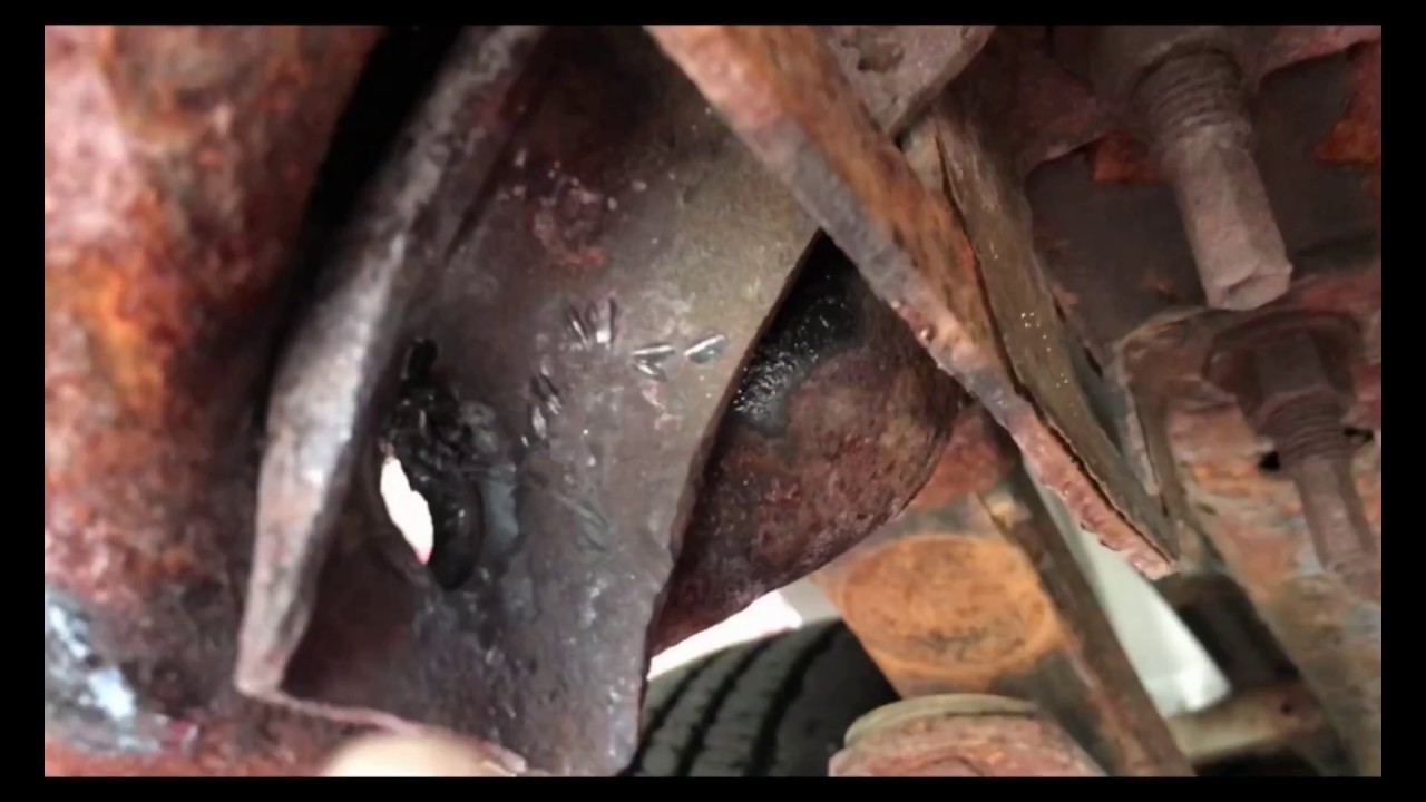 2003 Chevy Silverado 1500HD Rear Leaf Spring Shackles - YouTube