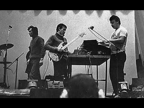 машина времени концерт 1981. машина времени в ленинграде. машина времени концерт 1982. машина времени 1981. ленинград машина времени.