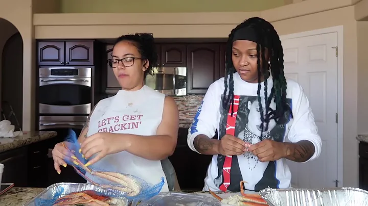 Domo & Crissy Crab Legs Mukbang !!