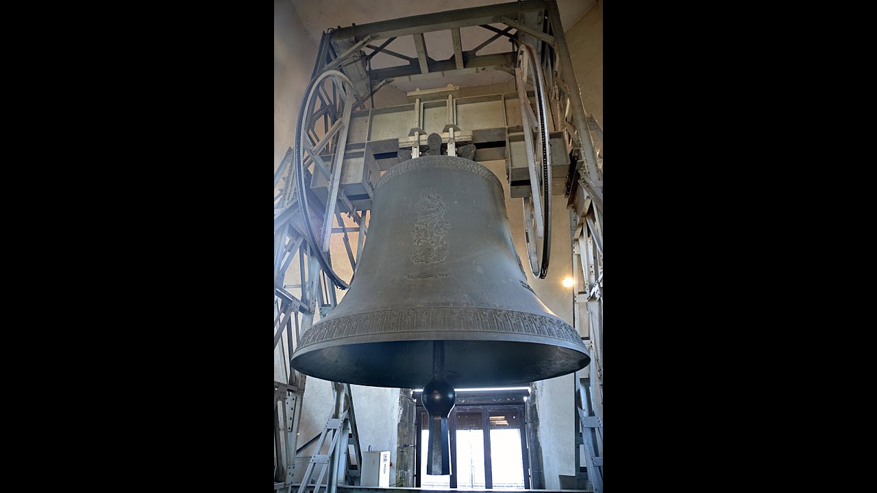 Das Geläut der Pummerin vom Wiener Stephansdom - Zvonjava zvona bečke katedrale svetog Stjepana