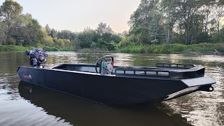 Лодка болотоход на дистанции GOONCH 460 mud