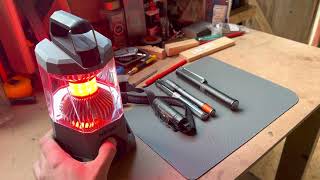U.K. BLACKOUTS…. NO power ? Be prepared flashlights to hand.