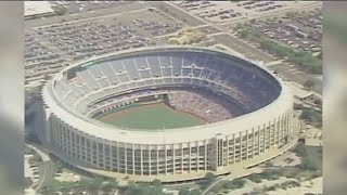 20 years ago, Veterans Stadium imploded into history