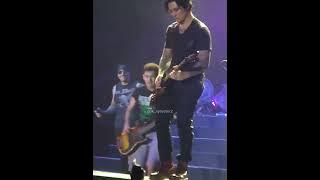 Avenged Sevenfold So Far Away Live Guitar Solo Synyster Gates #avengedsevenfold #a7x