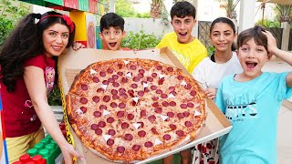 ¡Jason y sus amigos Heidi y Zidane piden la PIZZA MÁS GRANDE del mundo!