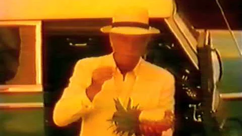 The Man from Del Monte says yes to the perfect pin...