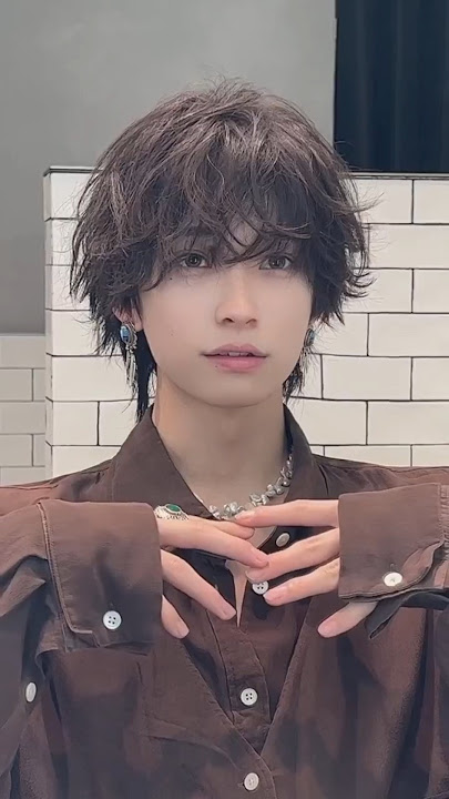 Real life Kazutora Hairstyling ☠️✂️ #tokyorevengerscosplay #kazutoratokyorevengers #shorts #haircut