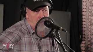 Richard Thompson - &quot;Stuck On the Treadmill&quot; (Live at WFUV)