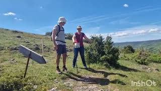 Randonnée Sainte Eulalie de Cernon, Aveyron, Le Saplum. Plus beau village de France.