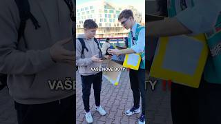 Pán vyměnil své boty z #mysterybox Za mě hodně dobrá nabídka #shoes #publicreaction