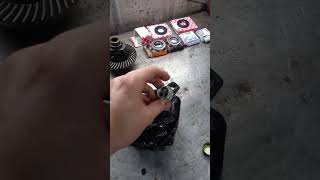 Assembling differential Mercedes w201 w124 w210 w202... replacing bearings #mercedes #mechanic