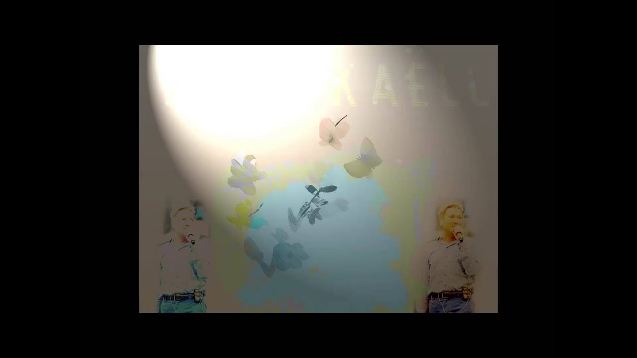 Bart Kaell Hallo Goeiemorgen Youtube Naast optredens met inspirerende en inventieve kindermuziek (op bekende podia als de ancienne belgique of festivals als hestival) zijn er ook cd's, boeken, vinyl en spelletjes. bart kaell hallo goeiemorgen