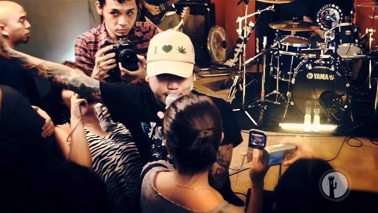 Kamikazee - Seksi Seksi | Tower Sessions S01E13 (Part 2 of 3)