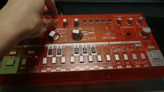 How I Make Berlin School On Behringer Td-3