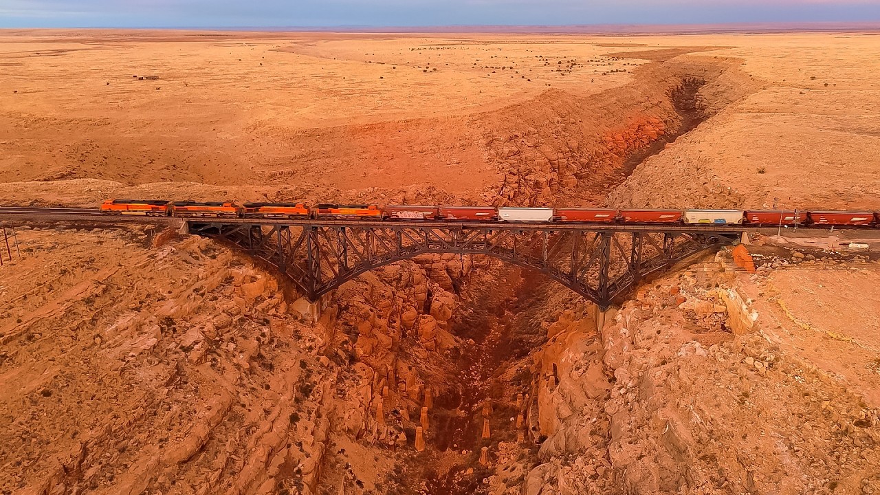 Tracks & Trails: A Route 66 Rail Adventure Along the BNSF Transcon