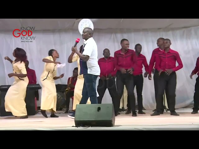 PRAISE AND WORSHIP BY PASTOR BUJJINGO class=