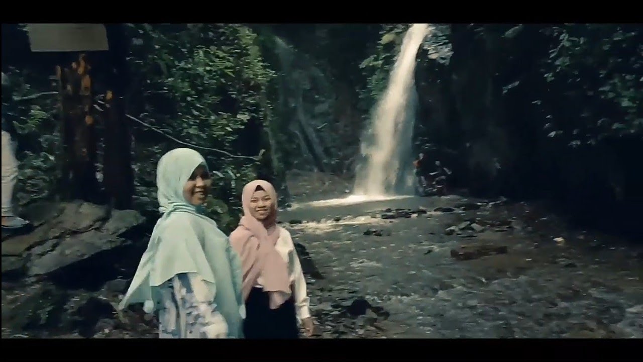 Bikin Vidio Clip di Lokasi Air Terjun Desa LATU Kab Seram Bagian Barat