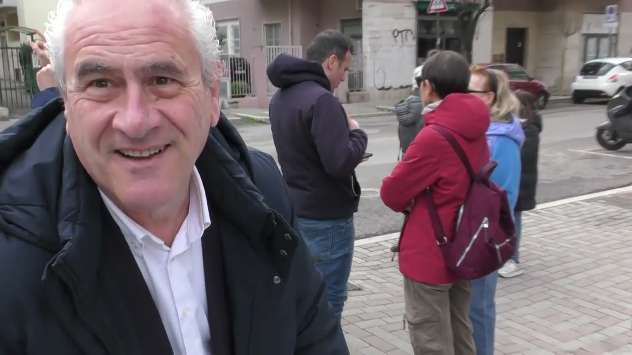 Pescara: strada parco, Il leader del centro sinistra Costantini boccia il filobus