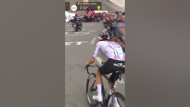 🧨Le coup de fusil signé Pogacar au sommet du Galibier #shorts #cycling