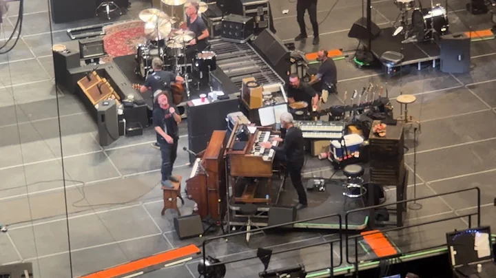 PEARL JAM ☮ "Yellow Ledbetter" 2023 4K @ Moody Center Austin Texas Live 🇸🇴🇵🇱