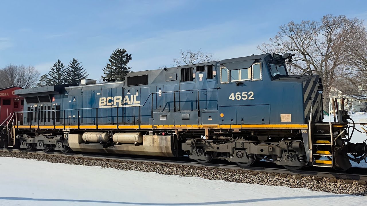 Canadian national westbound X301 3086+BCRAIL 4652+3948+2344 Bancroft Michigan February 10 2026