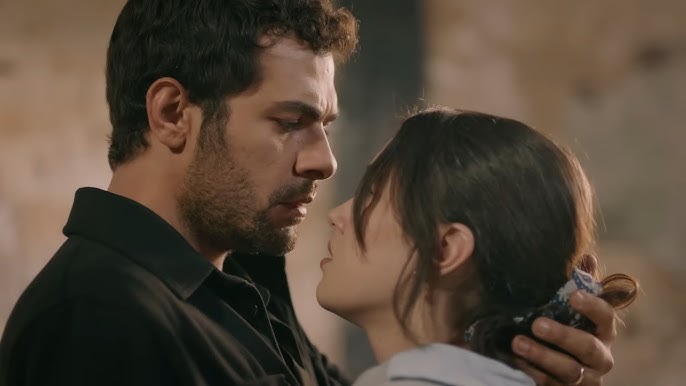 Wichrowe Wzgórze odc. 264: Zeynep i Halil uwięzieni z bombą – Tulay  szantażuje Songul - YouTube