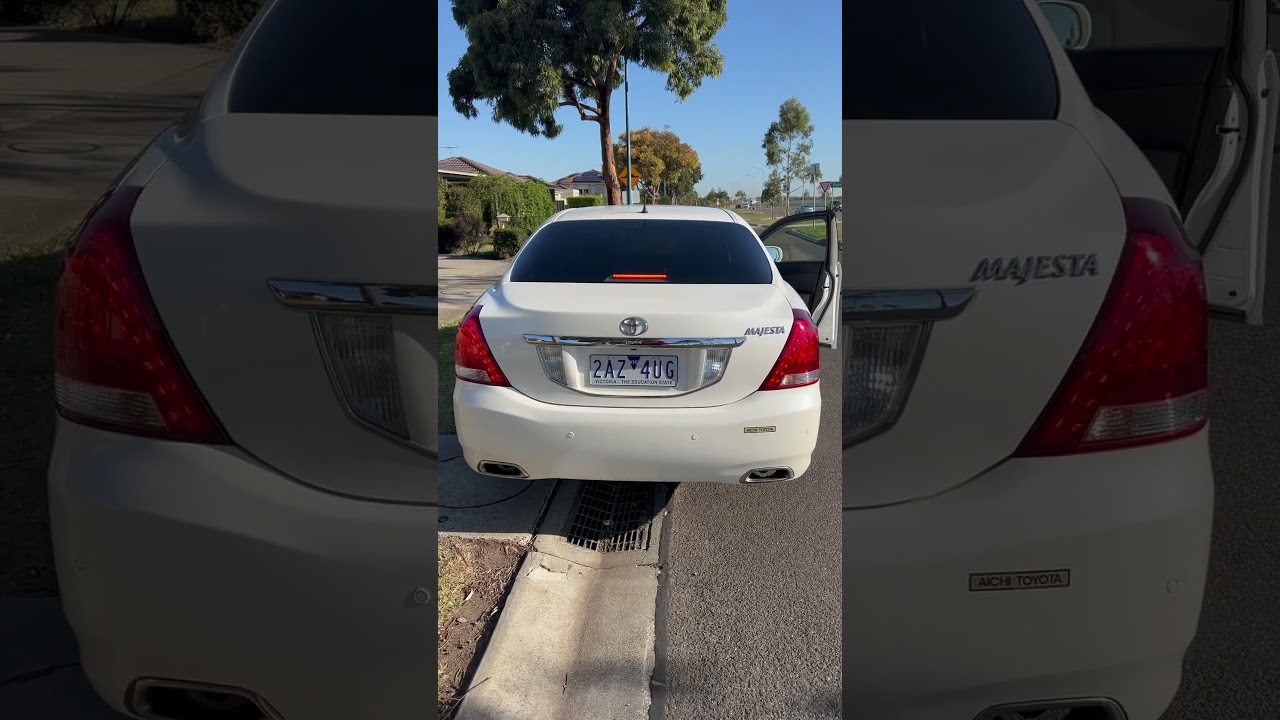 URS206 4.6L V8 Crown Majesta - Rear and Mid Muffler Delete 