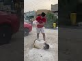مقلب جبت رمل ذبيه عل راسه😂