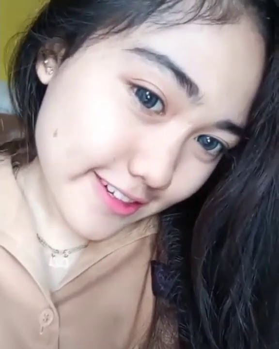Story wa cewek cantik tembem