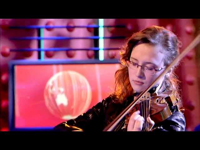 Less pain when she plays the violin - Kim Spierenburg HD class=