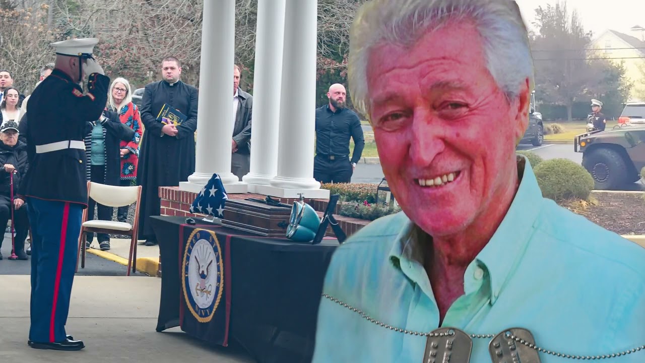 Ronald Moissinac US Navy military funeral honors Last Salute - YouTube