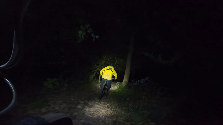 Night ride around Cathkin Braes Blue with Darren M...