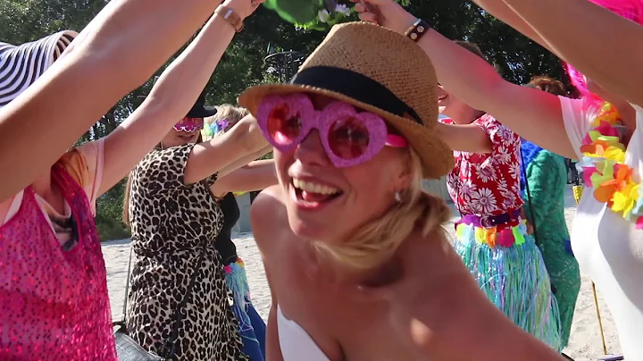 Girls wanna have Fun on the beach lipdub Friesland Heerenveen