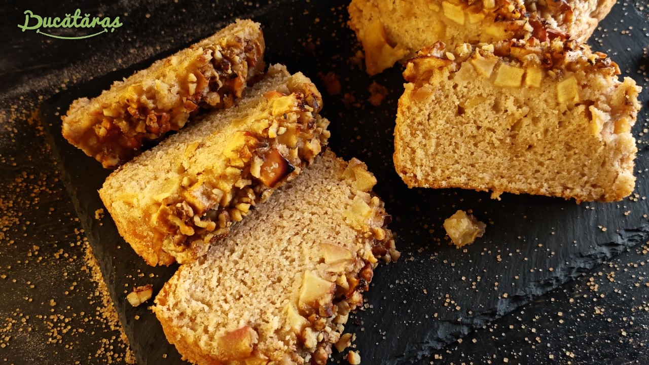 Chec de post cu mere si nuci – desert aromat cu scortisoara