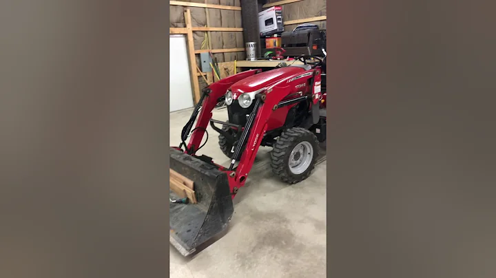 Massey Ferguson 1734E Compact Tractor 600 Hour Rev...