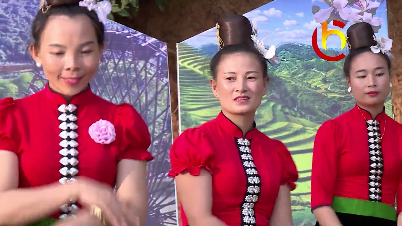 DÂN CA THÁI: GỬI VỀ BIÊN GIỚI YÊU THƯƠNG( PHÁK AI HÉ ĐÈN MƯƠNG) VỚI  GIỌNG CA  THÂN YÊU