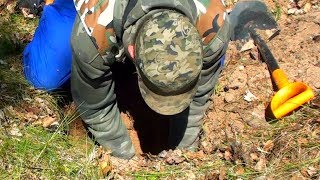 AN UNUSUAL FIND! At the COP through the swamp and finds a metal detector.