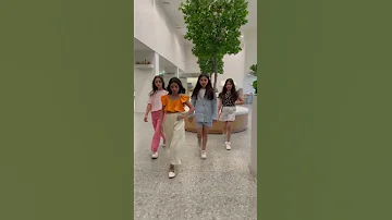 بص بص الحركه دي 