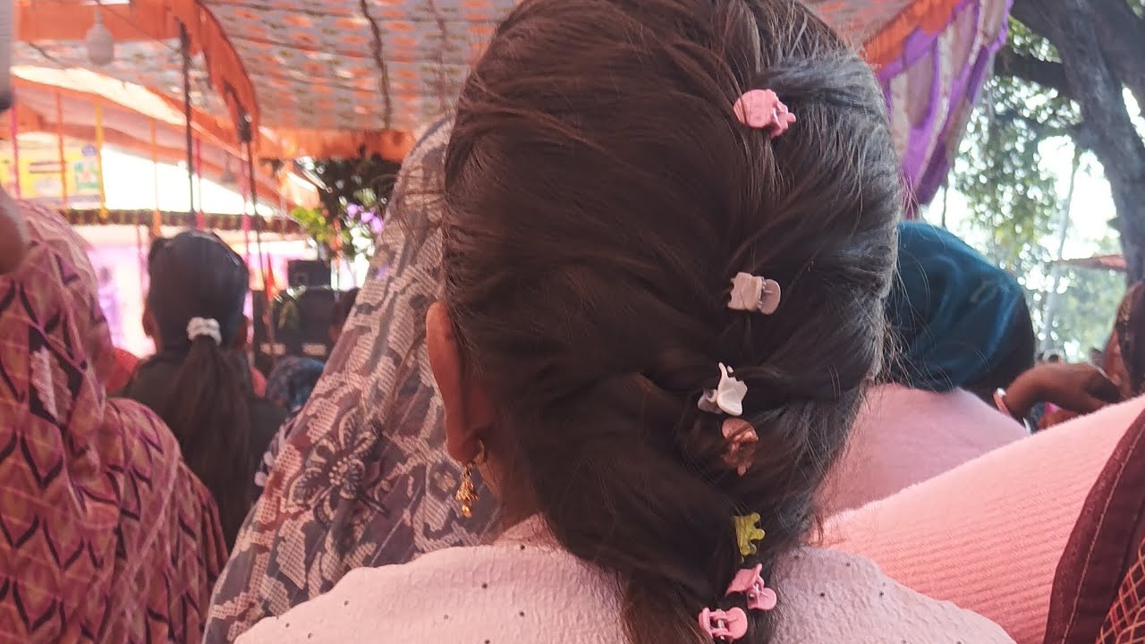 गांव में देवनारायण भगवान की कथा